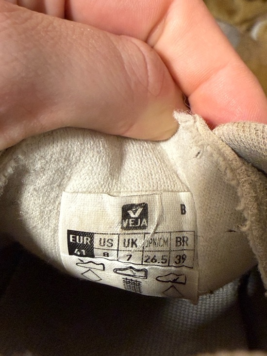 Rick Owen’s Veja Sneakers - Picture 5 of 7